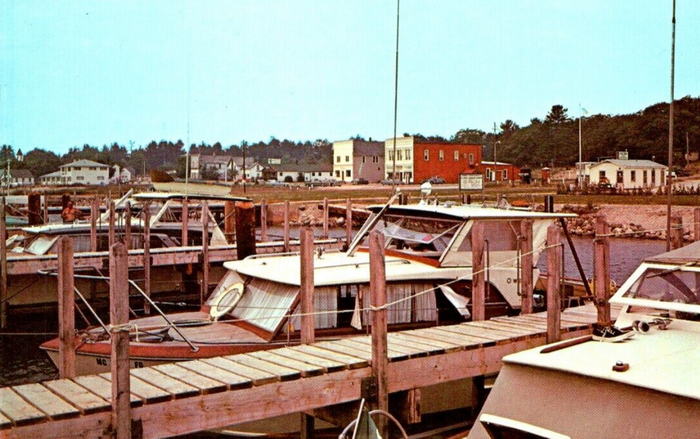 St. James (Beaver Island) - Old Postcard